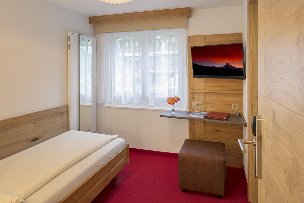 Annex Antika Hotel Zermatt Bagian luar foto