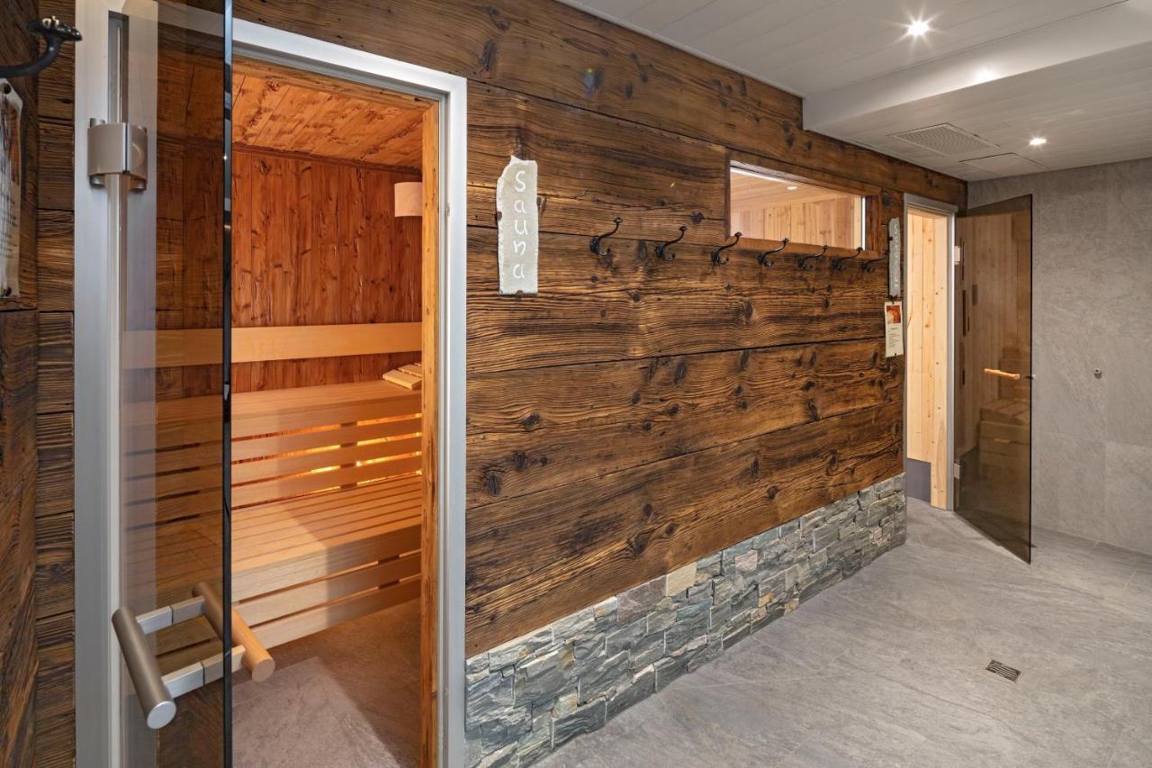Annex Antika Hotel Zermatt Bagian luar foto